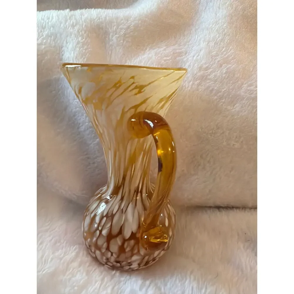 Vintage Amber White Spatter Cased Art Glass Pitcher Applied Handle Vase Jug 6